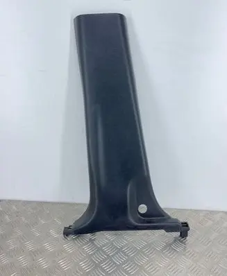 Nissan Navara D23 (B) pillar trim (bottom) 769164KJ0A