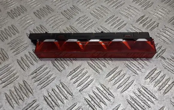 Ford Mondeo MK II Third/center stoplight 1S71-13A613-AE