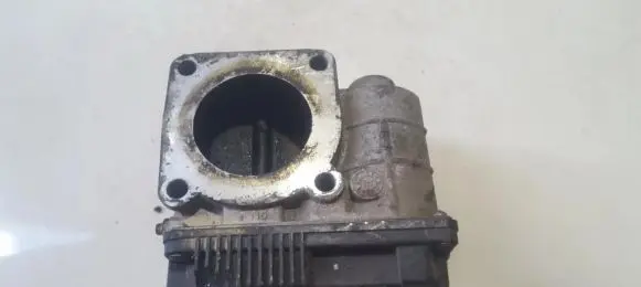 Nissan X-Trail T30 Throttle valve sera57601 sera576-01