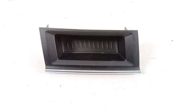 BMW 2 F46 Other interior part 9263402