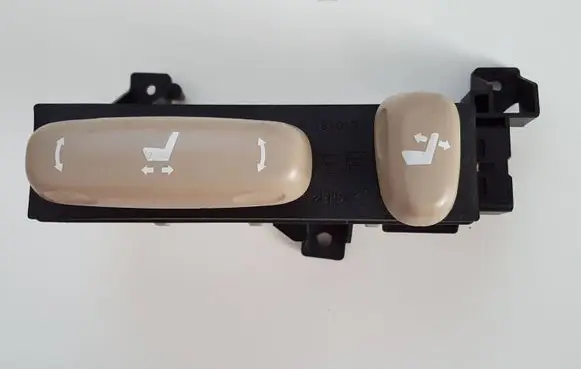 Lexus RX 330 - 350 - 400H Seat control switch 18A189