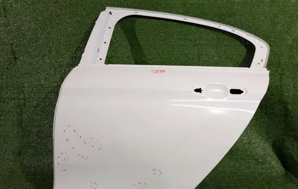 Fiat Tipo Rear door