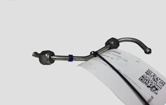 Mazda 6 Fuel injector supply line/pipe