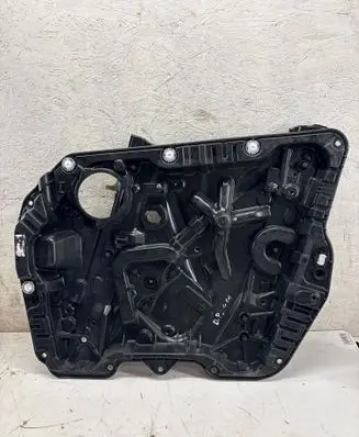 BMW X3 G01 Front door electric window regulator C83653105