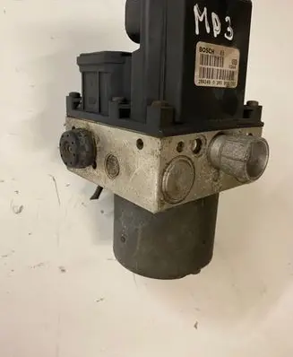 Ford Mondeo Mk III ABS Pump 0265222015 11294 2892450265800007