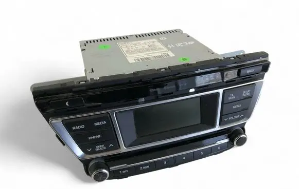 Radio/CD/DVD/GPS head unit