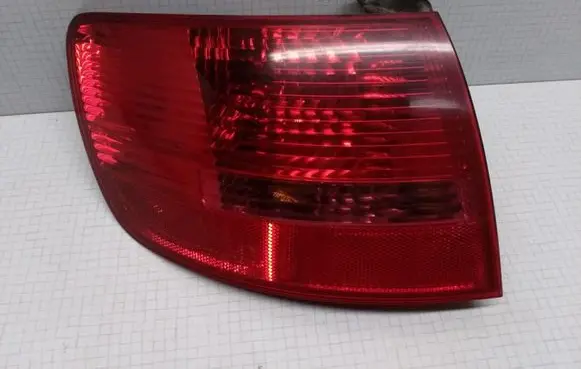 Audi A6 S6 C6 4F Rear/tail lights 4F9945095 89033741