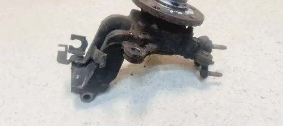 Front wheel hub spindle knuckle