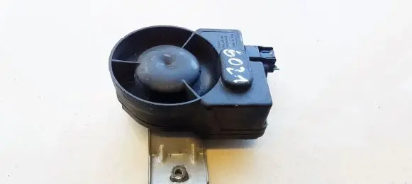 Nissan Qashqai+2 Alarm system siren E24031212 E24116RA-000002
