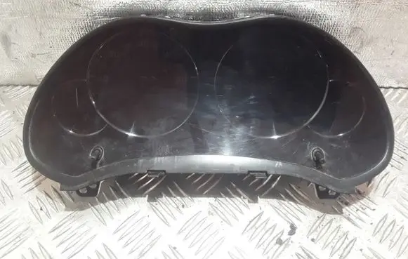 Toyota Avensis T250 Speedometer (instrument cluster) 8380005850 MB2574300290