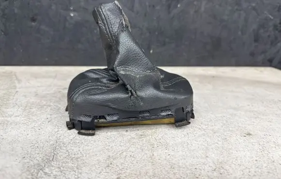 Volvo S80 Gear lever shifter trim leather/knob 8028100051