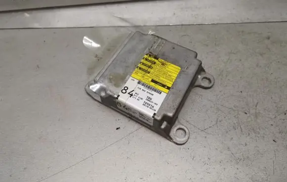 Toyota Avensis T250 Airbag control unit/module 8917005120
