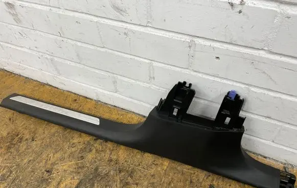 Opel Grandland X Front sill trim cover YP00011377 YP00011177 YP0009577