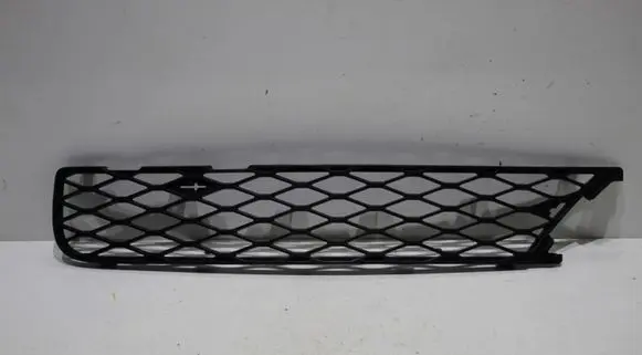 Mercedes-Benz R W251 Front bumper lower grill A2518850153