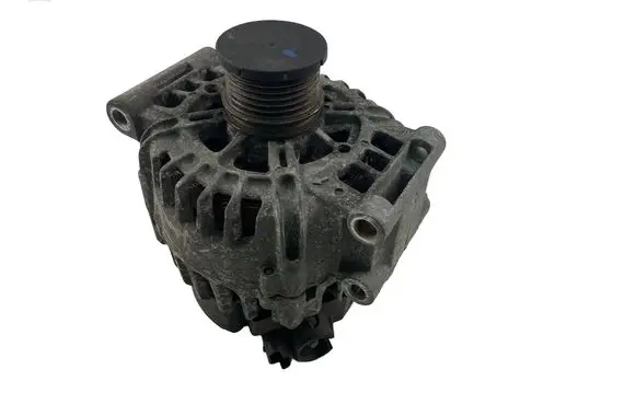 Peugeot 308 Generator/alternator 615484