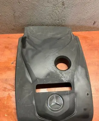 Mercedes-Benz E W213 Engine cover (trim) A2740106707