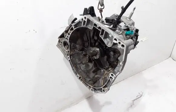 Manual 6 speed gearbox