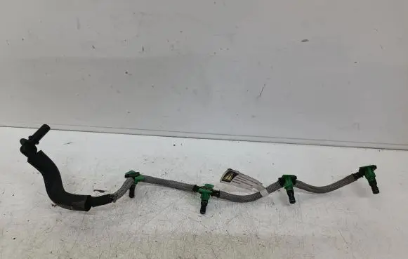 Peugeot 2008 I Fuel return line/hose 