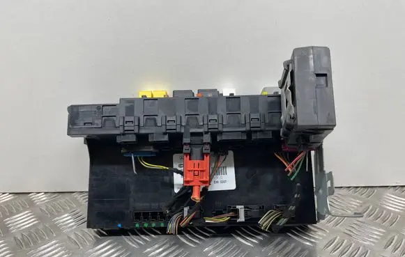 Mercedes-Benz CLC CL203 Fuse box set 2035454701 A2035454701 5DK008486