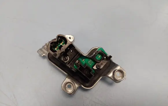 BMW 3 F30 F35 F31 LED ballast control module 63117419619 7419619
