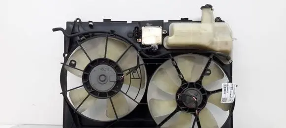 Lexus RX 330 - 350 - 400H Radiator cooling fan shroud 1671120160