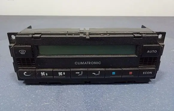 Skoda Superb B5 (3U) Climate control unit