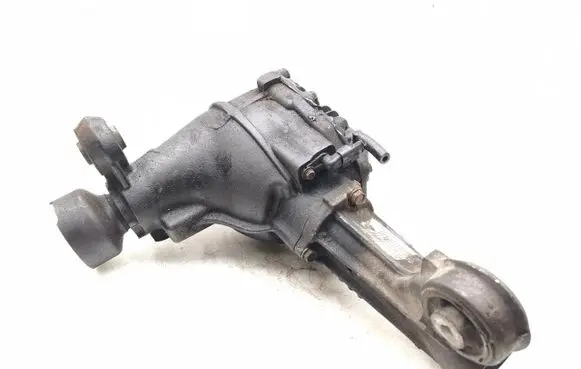 Jeep Commander Front differential P52111937AD