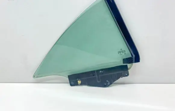 Mercedes-Benz SL R230 Rear side window 43R001025