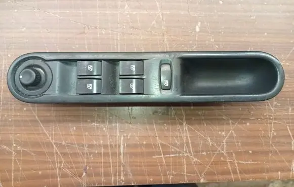 Electric window control switch