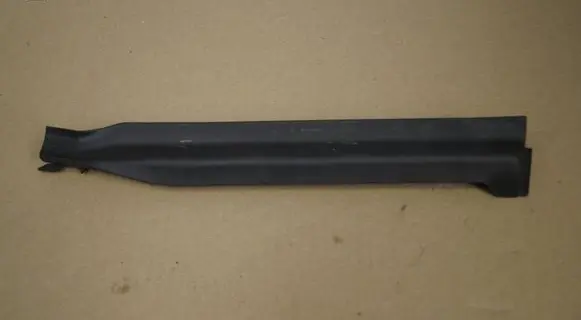 Audi A7 S7 4K8 Rubber seal front door (on door) 4K8837717A