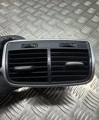 Audi A7 S7 4G Rear air vent grill 4G0819203 9026000