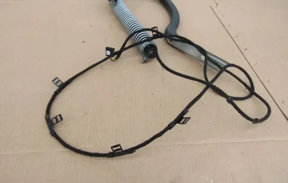 BMW 5 F10 F11 Tailgate boot lock/latch motor 712013702 LEWYLEWA