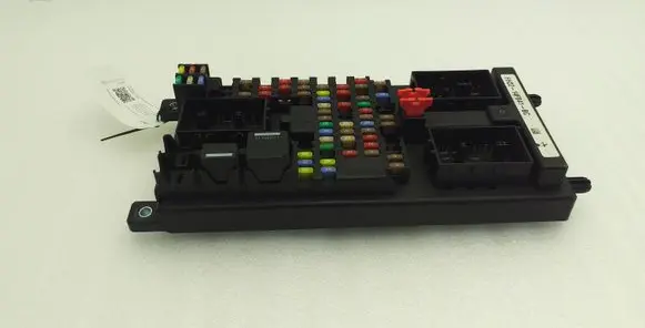 Land Rover Discovery 4 - LR4 Fuse box set FH2214F041BC 2784769173
