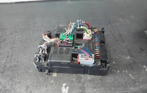 Peugeot 307 Comfort/convenience module 9636760580F 9644098180