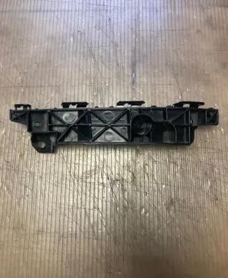 Hyundai ix35 Front bumper mounting bracket 865132Y000
