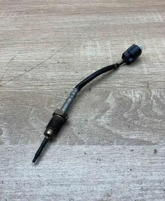 BMW 3 E90 E91 Exhaust gas temperature sensor 7809157