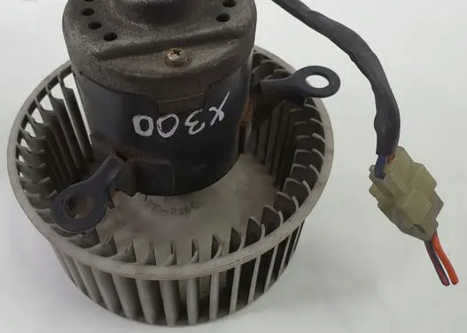 Jaguar XJ X300 Heater fan/blower 17402NDMF