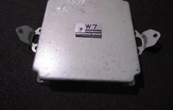 Subaru Legacy Engine control unit/module 22611ag100 a188-000diy
