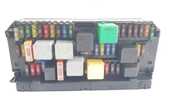 Mercedes-Benz E W212 Fuse module A2129008507 A2129016300 A2129024403