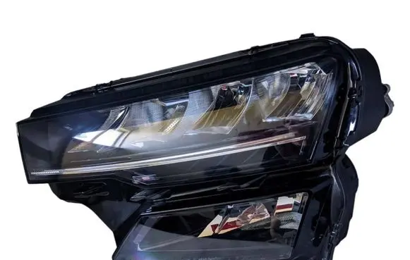 Skoda Karoq Headlight/headlamp 57B941009 0022563508