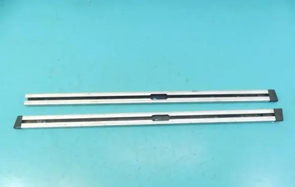 Audi Q7 4L Rear seat guide rail 4L0863555 IMPRK1068387