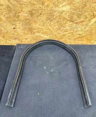 Audi e-tron Engine compartment rubber 4ke823723a
