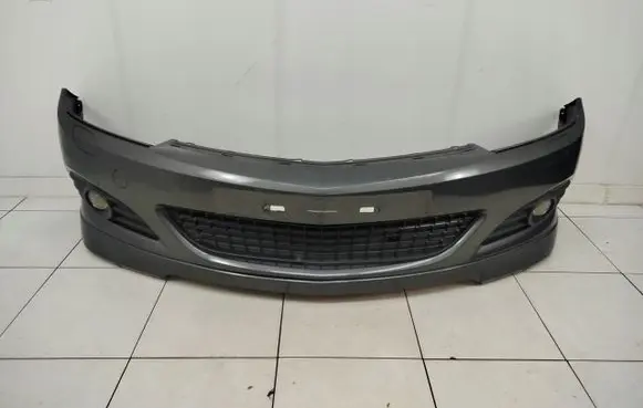 Opel Astra H Front bumper 