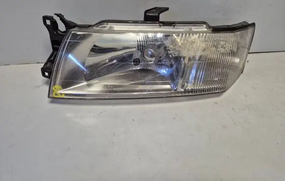 Mitsubishi Space Wagon Headlight/headlamp
