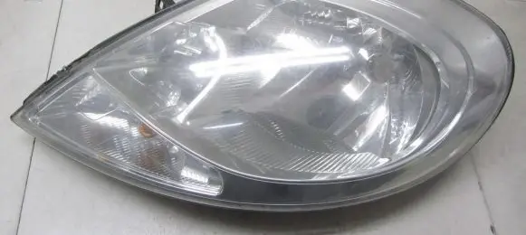 Renault Trafic II (X83) Headlight/headlamp 8200701354