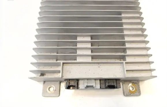 NIO ES8 Sound amplifier P0010117