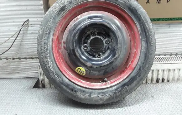 Ford Focus R15 spare wheel 2150828
