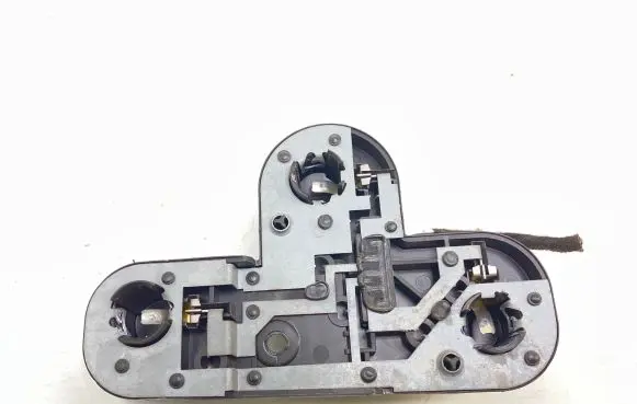 Ford S-MAX Tail light bulb cover holder 162493