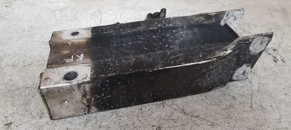 Mercedes-Benz E W212 Front bumper shock/impact absorber 