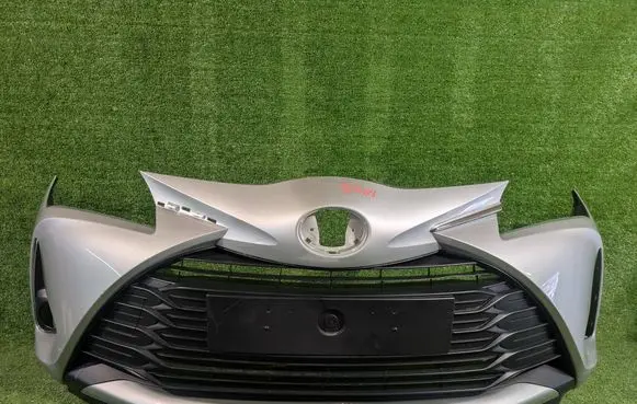 Toyota Yaris Front bumper 521190DA40